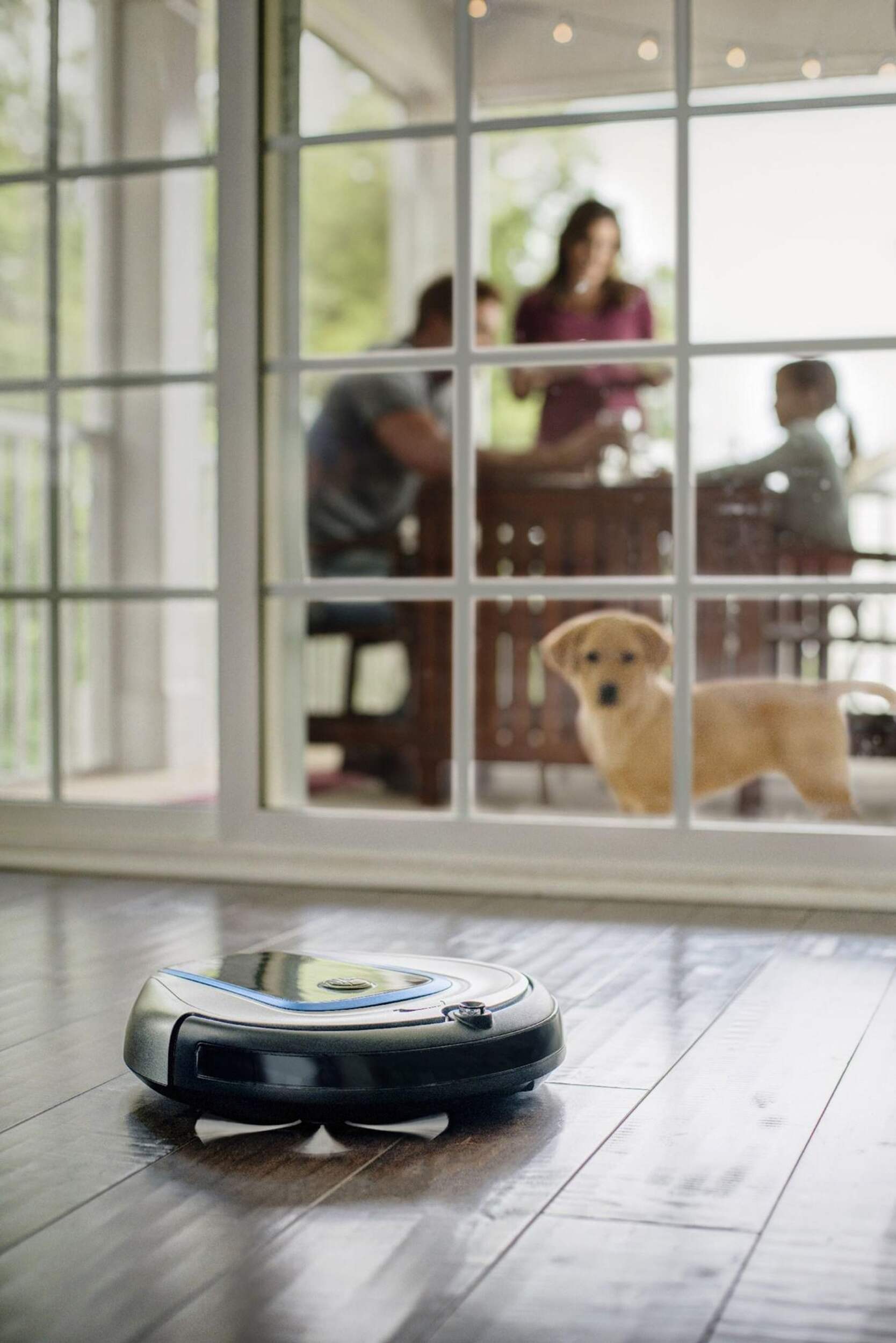 Hoover® Quest™700 Robot Vacuum Canadian Tire