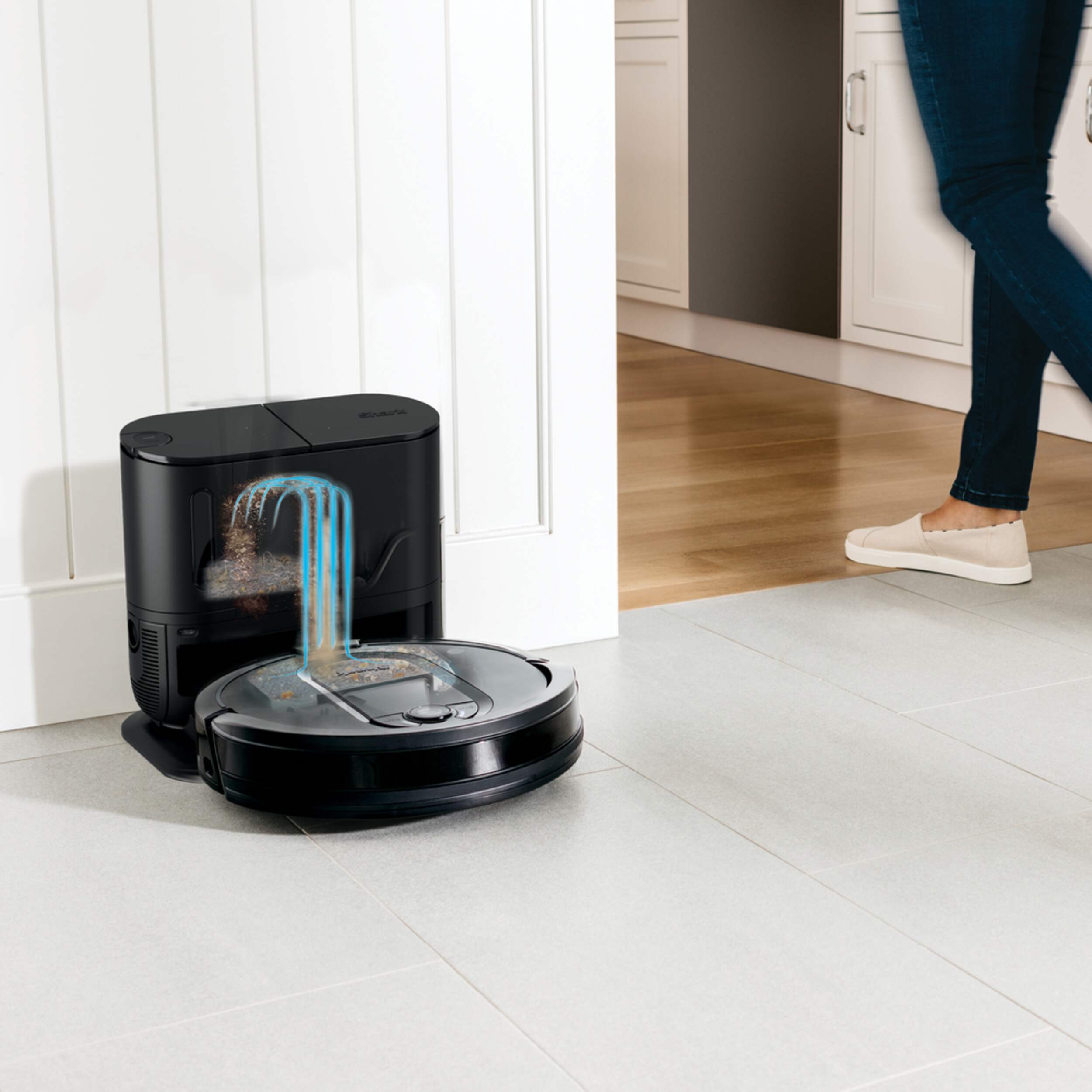 Shark IQ Robot SelfEmpty™ Bagless Robot Vacuum Cleaner Canadian Tire