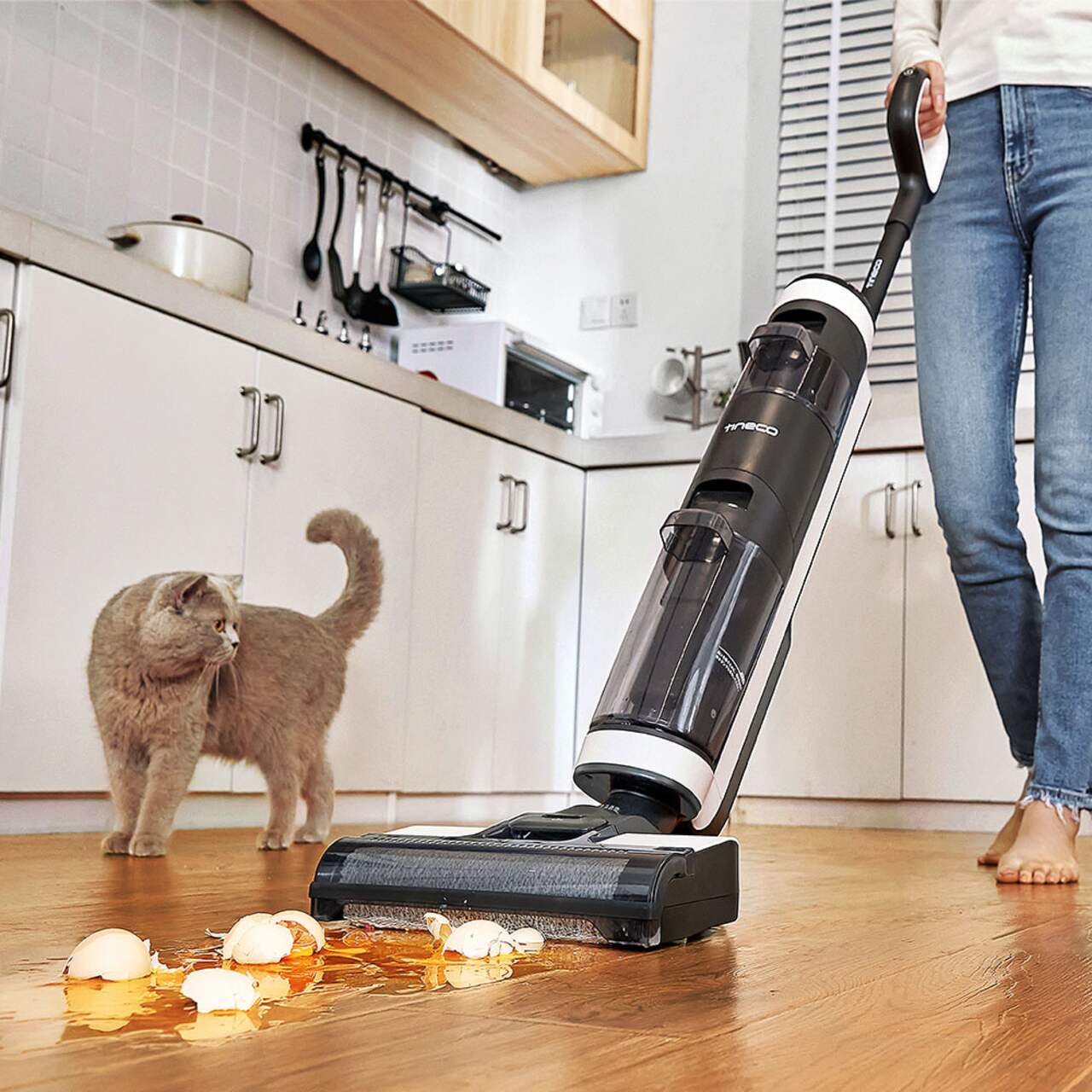 Tineco Floor ONE S3 Cordless Hardwood Floors Cleaner, Lightweight Wet Dry  Vacuum Carpet ONE Spot Essentials Smart Cordless Carpet and Upholstery Spot