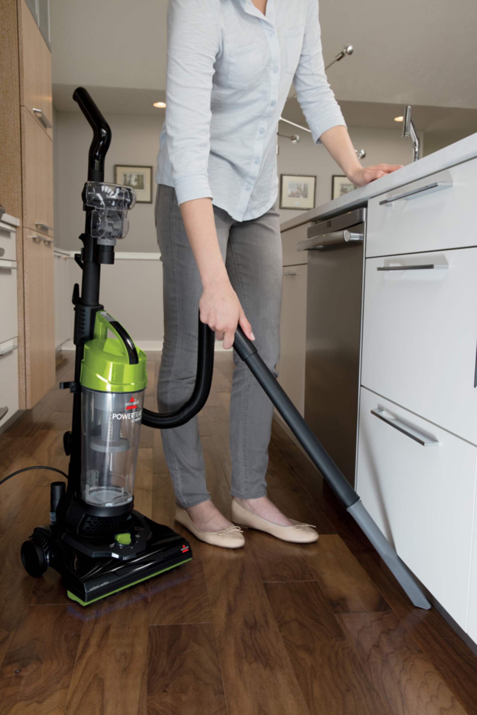 BISSELL Easy Vac® Compact Bagless Upright Vacuum Cleaner Canadian Tire