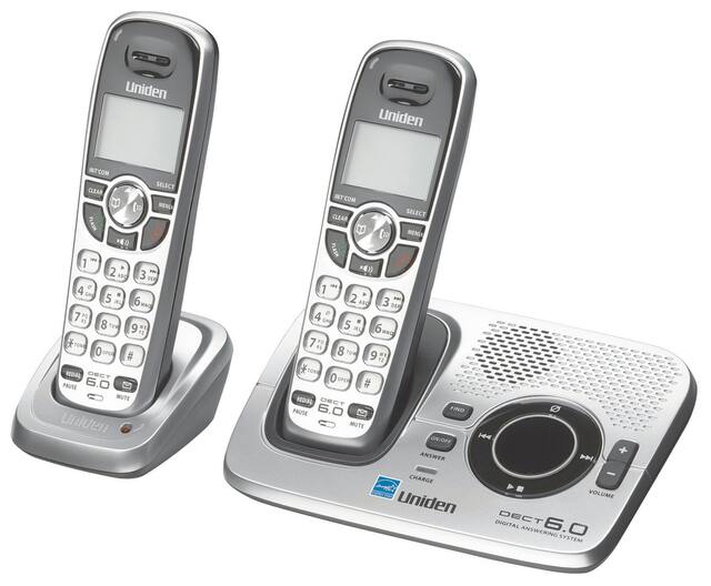 AT&T 2 Handset Cordless Phones with Digital Answering System | Canadian Tire