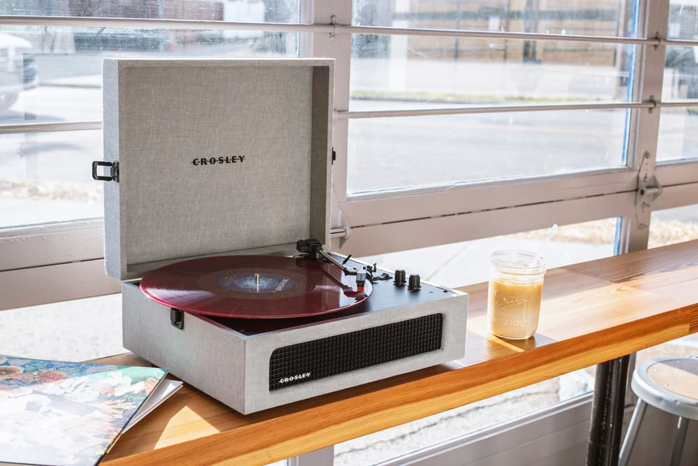 Crosley Voyager Portable 3Speed Turntable/Vinyl Record Player w