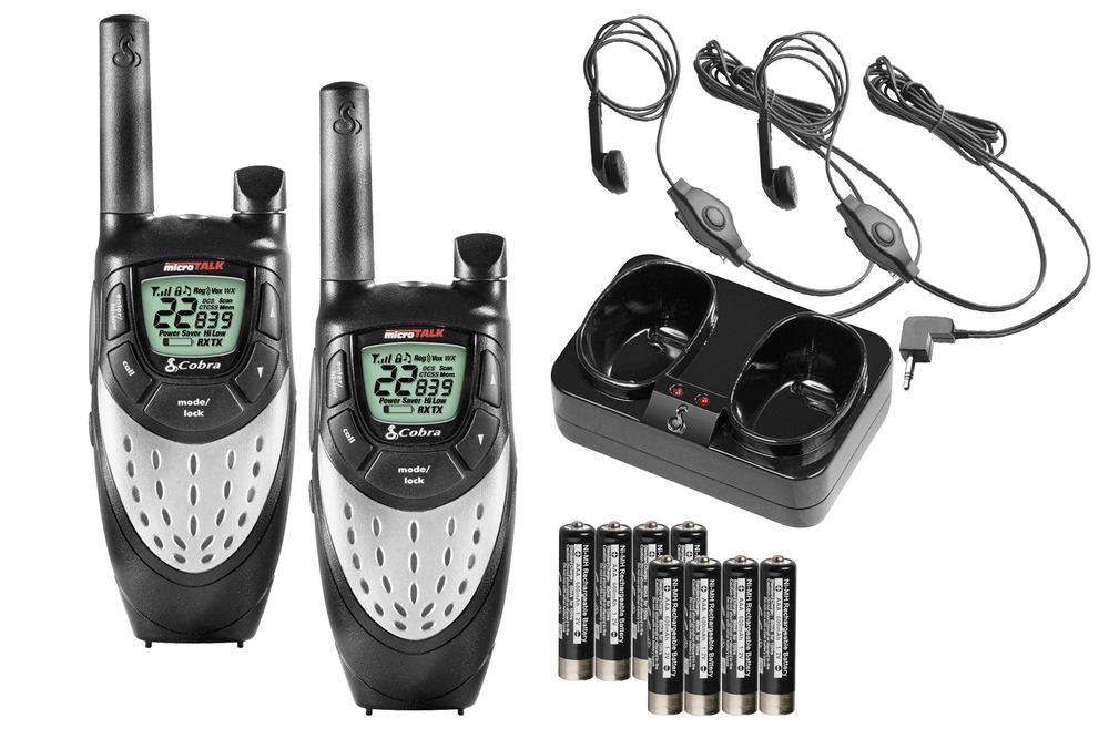 Cobra GMRS 40km Radios Canadian Tire