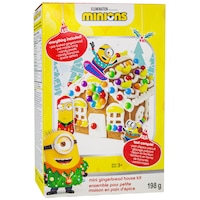 Minions Gingerbread Kit Front_Angled_Right