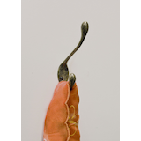 Nystrom Antique Bronze Hooks, 7-Pk Front_Angled_Right