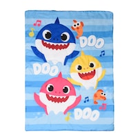 Nemcor 3-Piece Toddler Reversible Comforter Set, Baby Shark Front_Flat