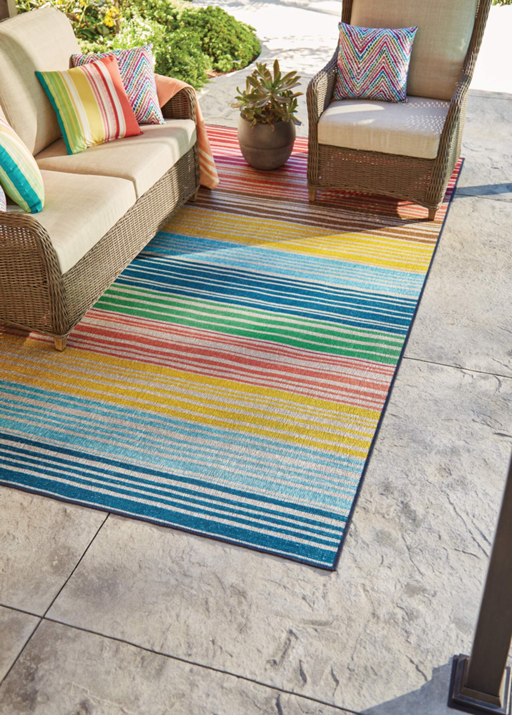 CANVAS Image Impressions Cali Outdoor Rug, 6 x 10-ft Overhead_Plunge