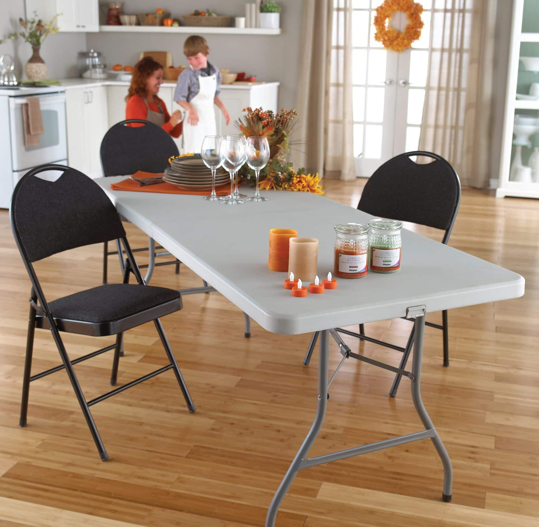 Canadian tire store plastic table