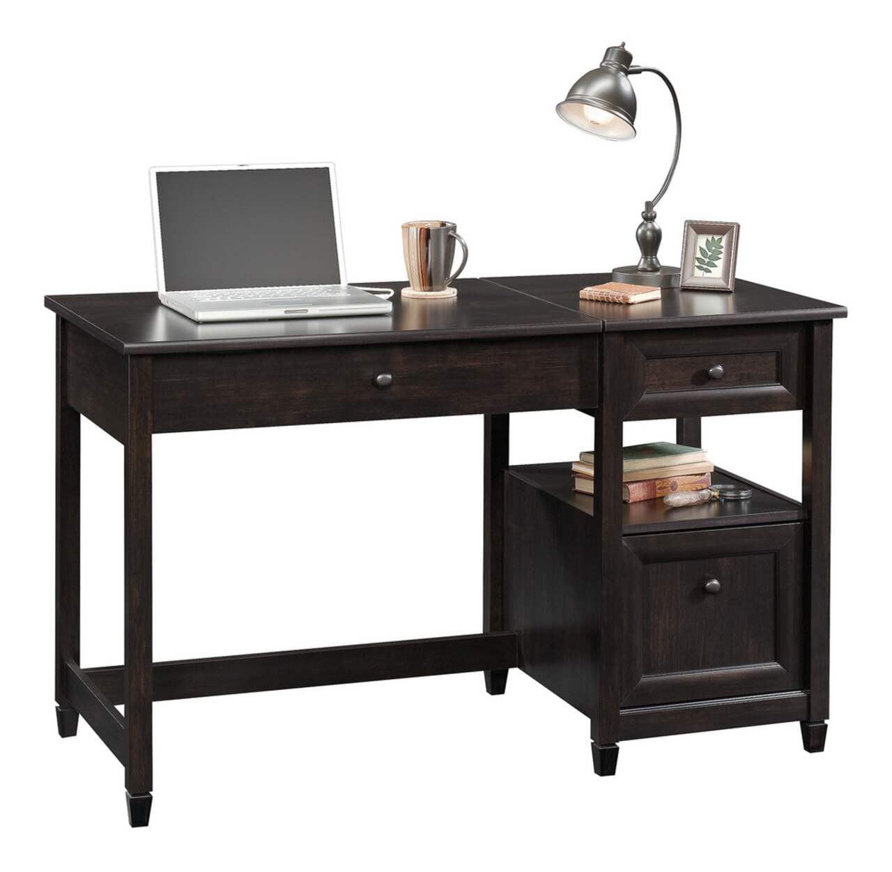 Canadian store tire desk