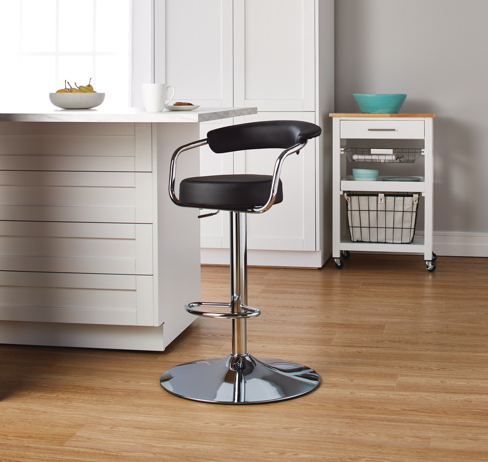 Tabouret de bar réglable FOR LIVING avec dossier incurvé, noir