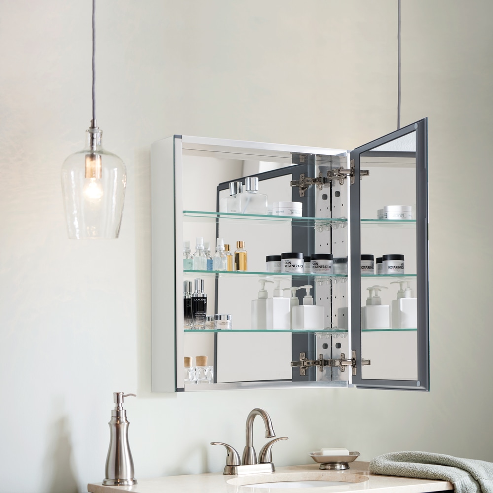 For Living Fog Free Aluminum Medicine 20in x 26in Canadian