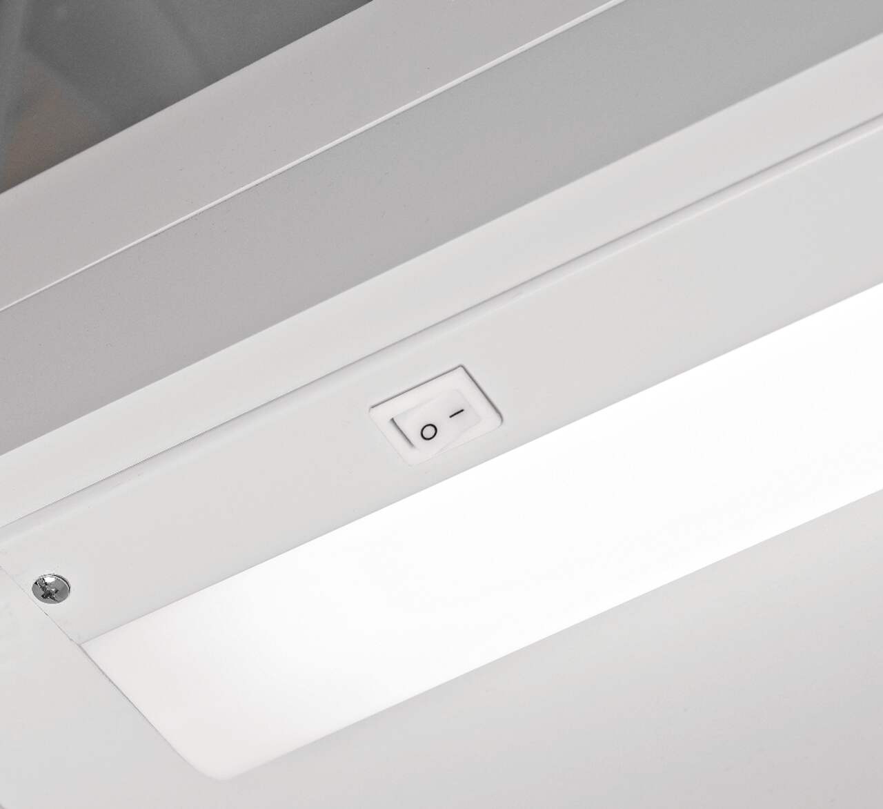 Canadian tire top under counter lighting