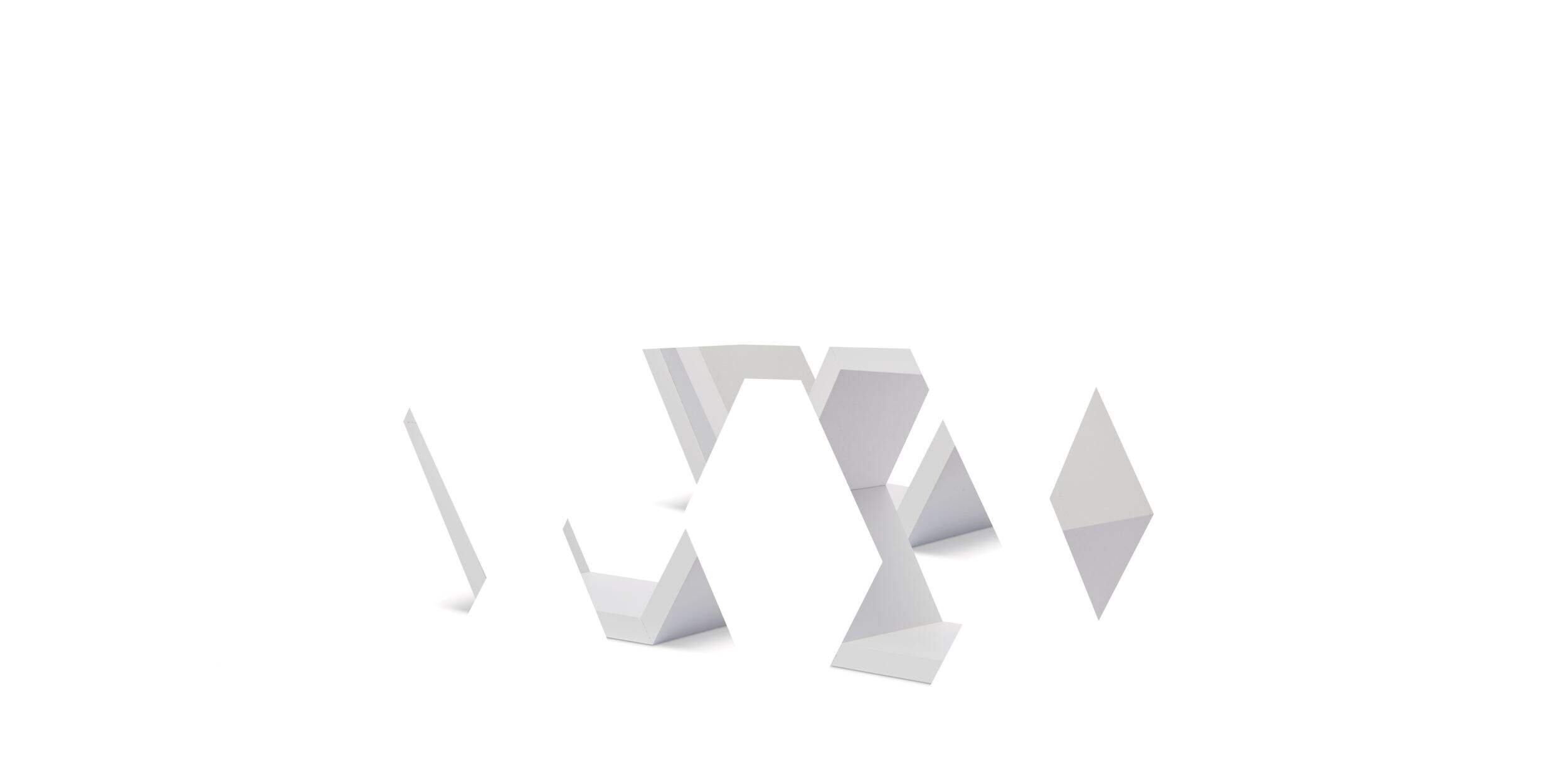 Tablettes murales hexagonales flottantes en MDF CANVAS, paq. 3 Front_Three_Fourths_Angled_Left