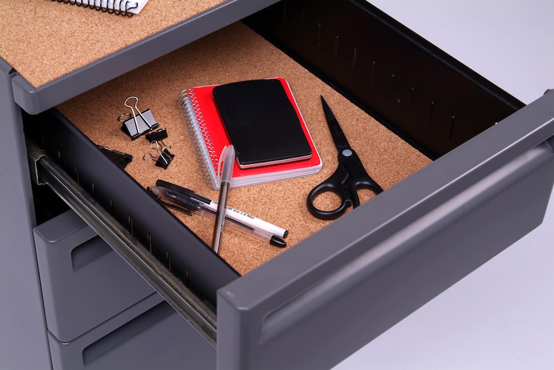 Con-Tact Self-Adhesive Multi-Use Cork Shelf/Drawer Liner & Bulletin