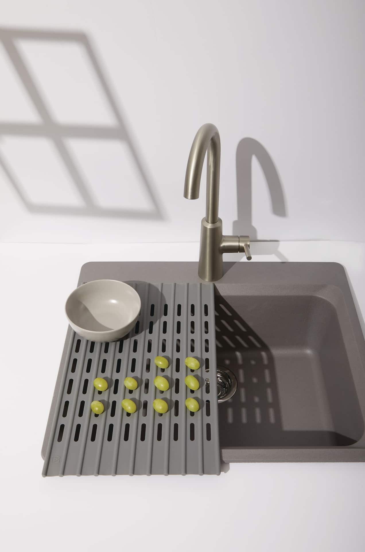 Type A Flex Silicone Roll Up Over The Sink Dish Drying Draining Mat Grey 12 x 18.5 in Canadian Tire
