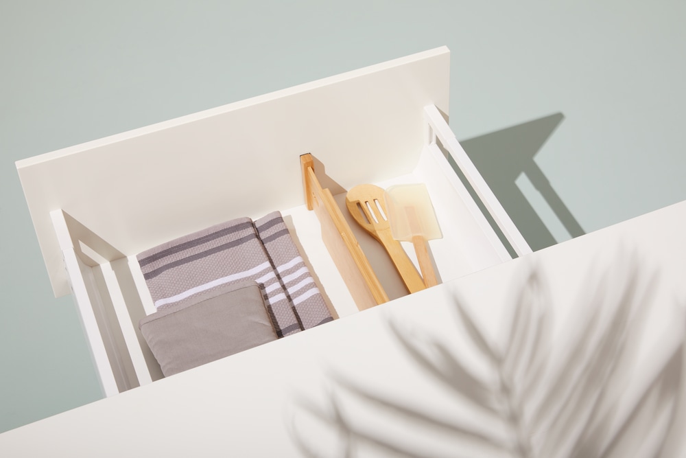 Type A Engrained Adjustable SpringLoaded Bamboo Kitchen Drawer