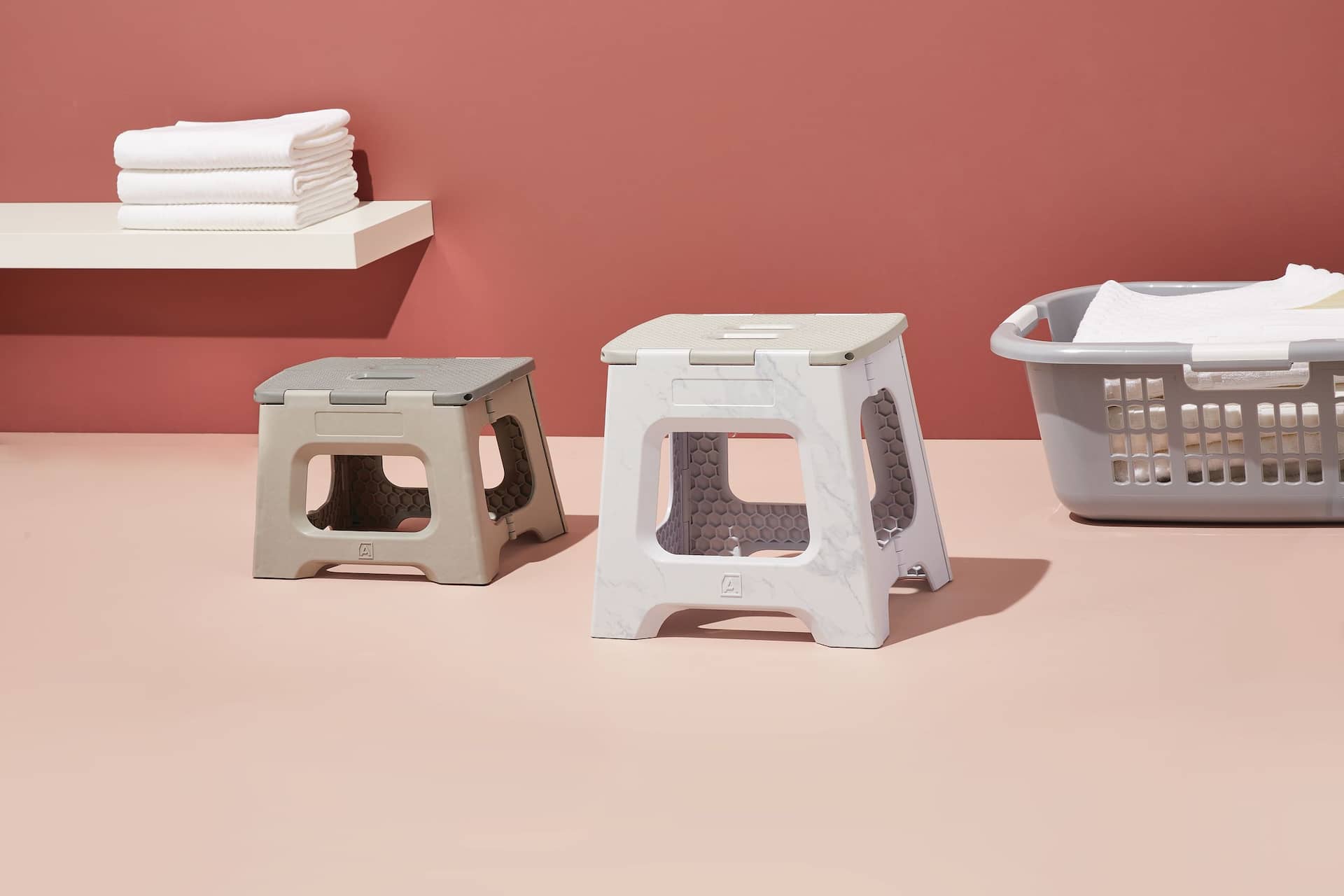 Plastic stool hotsell canadian tire