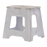 Tabouret à marches en plastique antidérapant pliant Type A Alpha pour cuisine et salle de bain, blanc, 13 po Front_Angled_Left