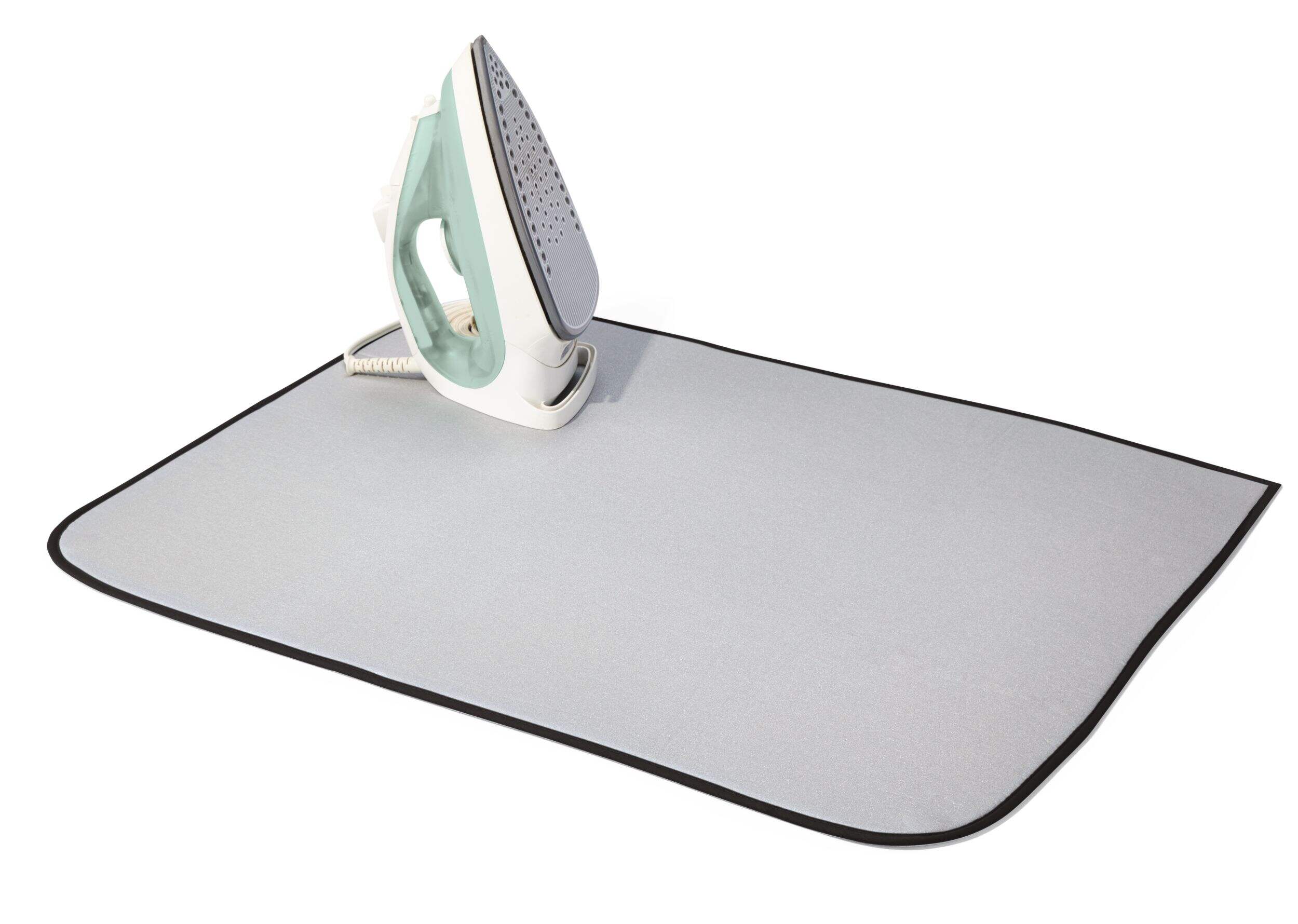 Tapis de repassage Type A Alpha facile à nettoyer, gris Front_Three_Fourths_Angled_Left