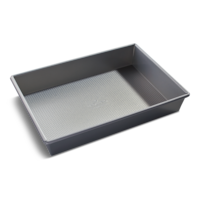 PADERNO Professional Non-Stick Rectangular Cake Pan, 9 x 13-in Front_Angled_Right