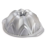 Moule à gâteau voûté à bord étroit PADERNO, antiadhésif Front_Angled_Left