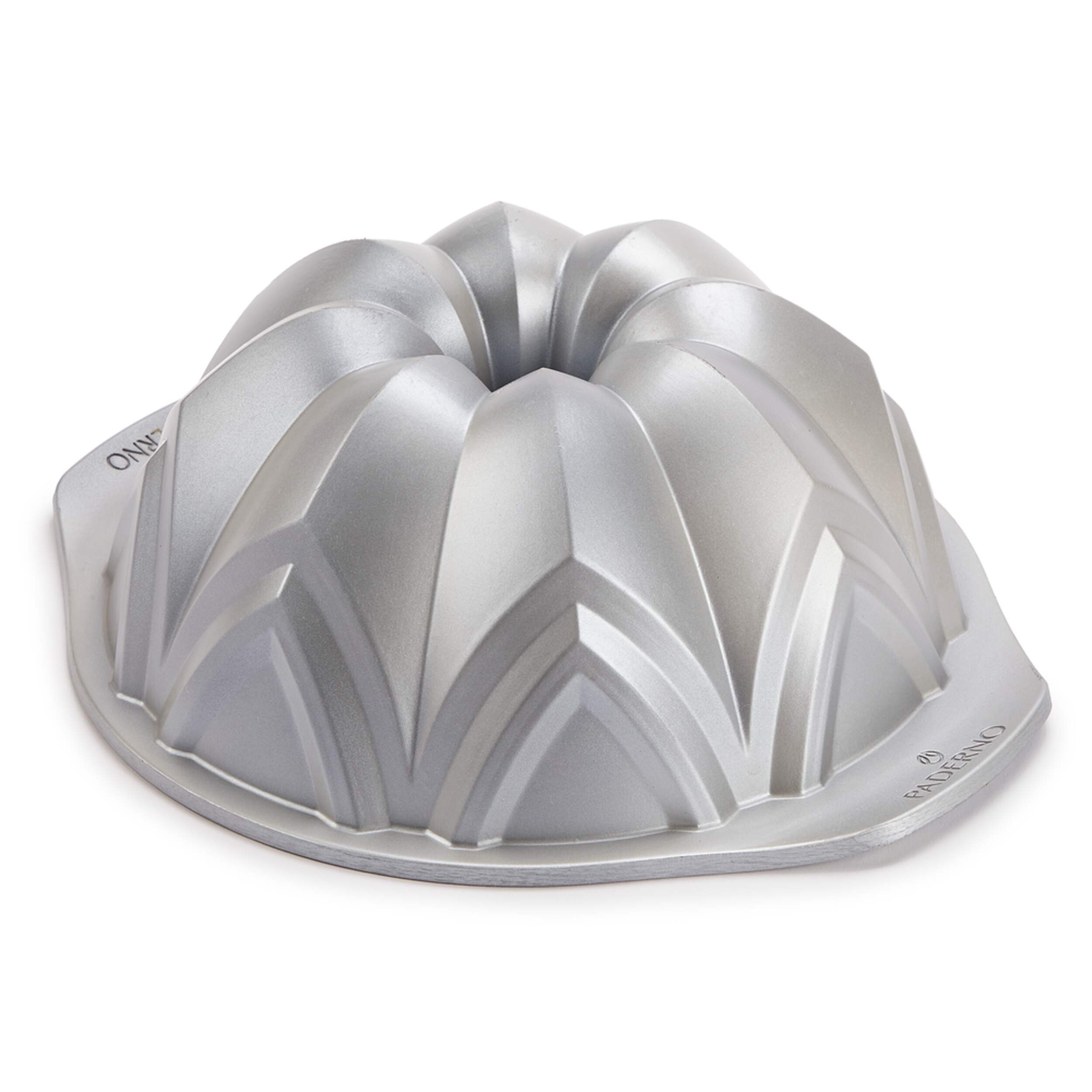 PADERNO Non-Stick Fine Edge Arched Cake Pan Front_Angled_Left