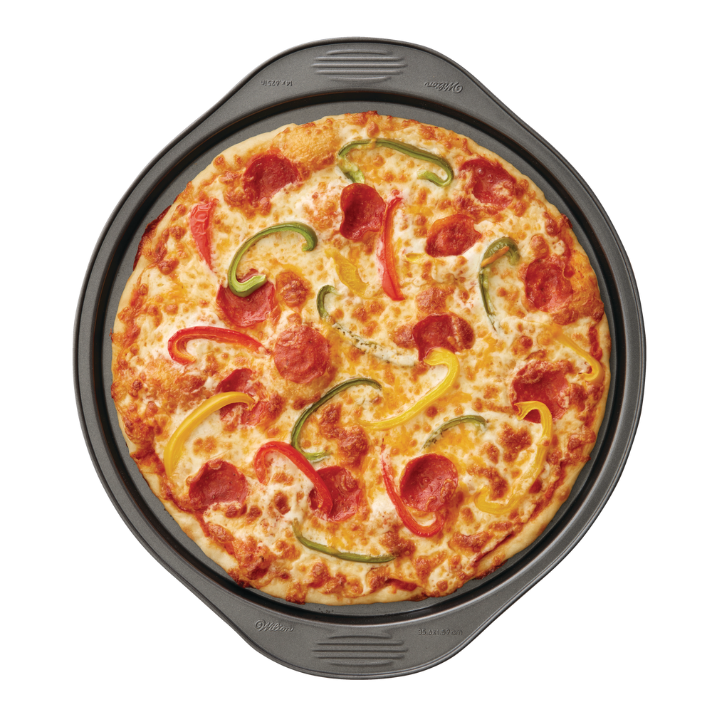 Wilton Gourmet Choice NonStick Round Pizza Crisper Pan, 14in