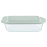 Plat de cuisson profond à tout faire en Pyrex allant au congélateur et au lave-vaisselle, 9 po par 13 po Front_Elevated