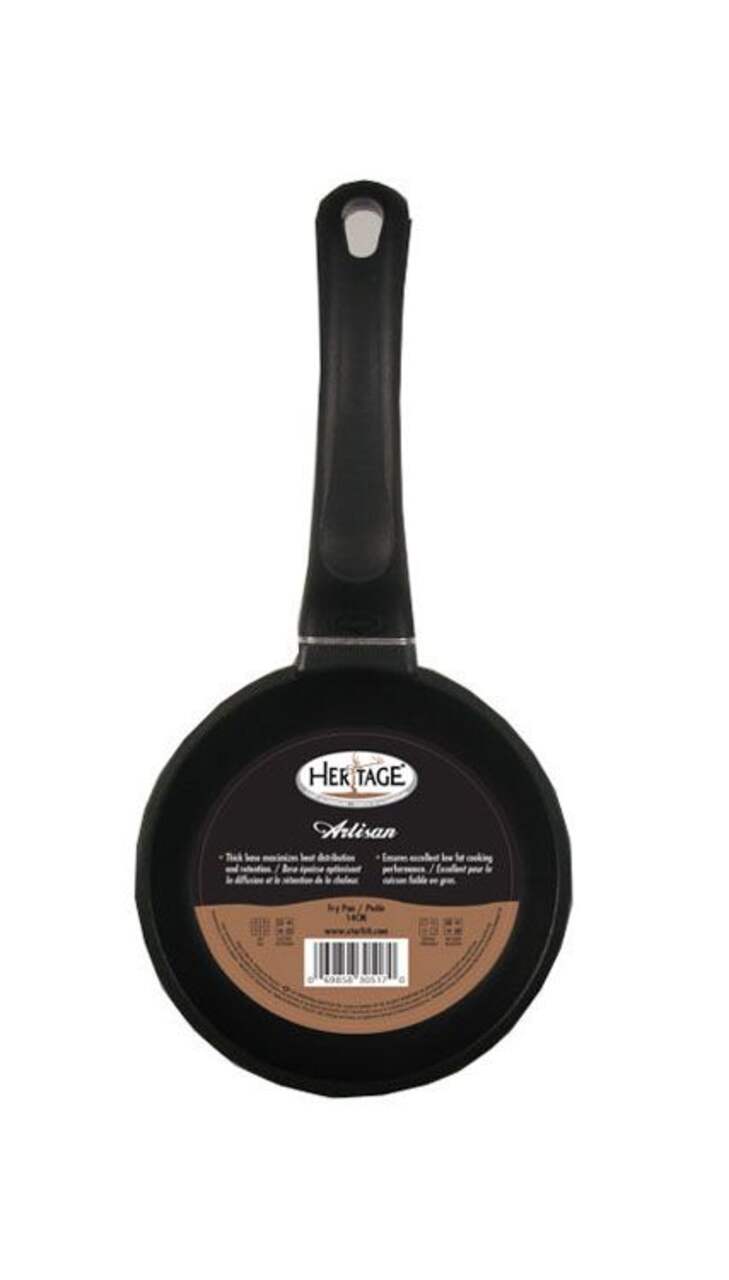 https://media-www.canadiantire.ca/product/living/kitchen/cookware/0426717/artisan-egg-frypan-26903d48-c416-424a-a2ec-865aa6ad0bb7-jpgrendition.jpg?imdensity=1&imwidth=640&impolicy=mZoom