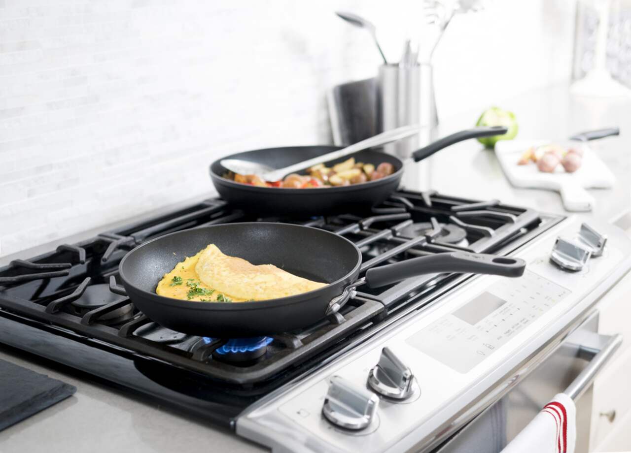 Fluffy Japanese Pancakes with T-Fal Extreme Titanium Frying Pan