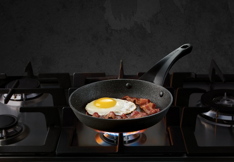 Heritage The Rock Cast Iron Frying Pan, Nonrust, Oven Safe, Black