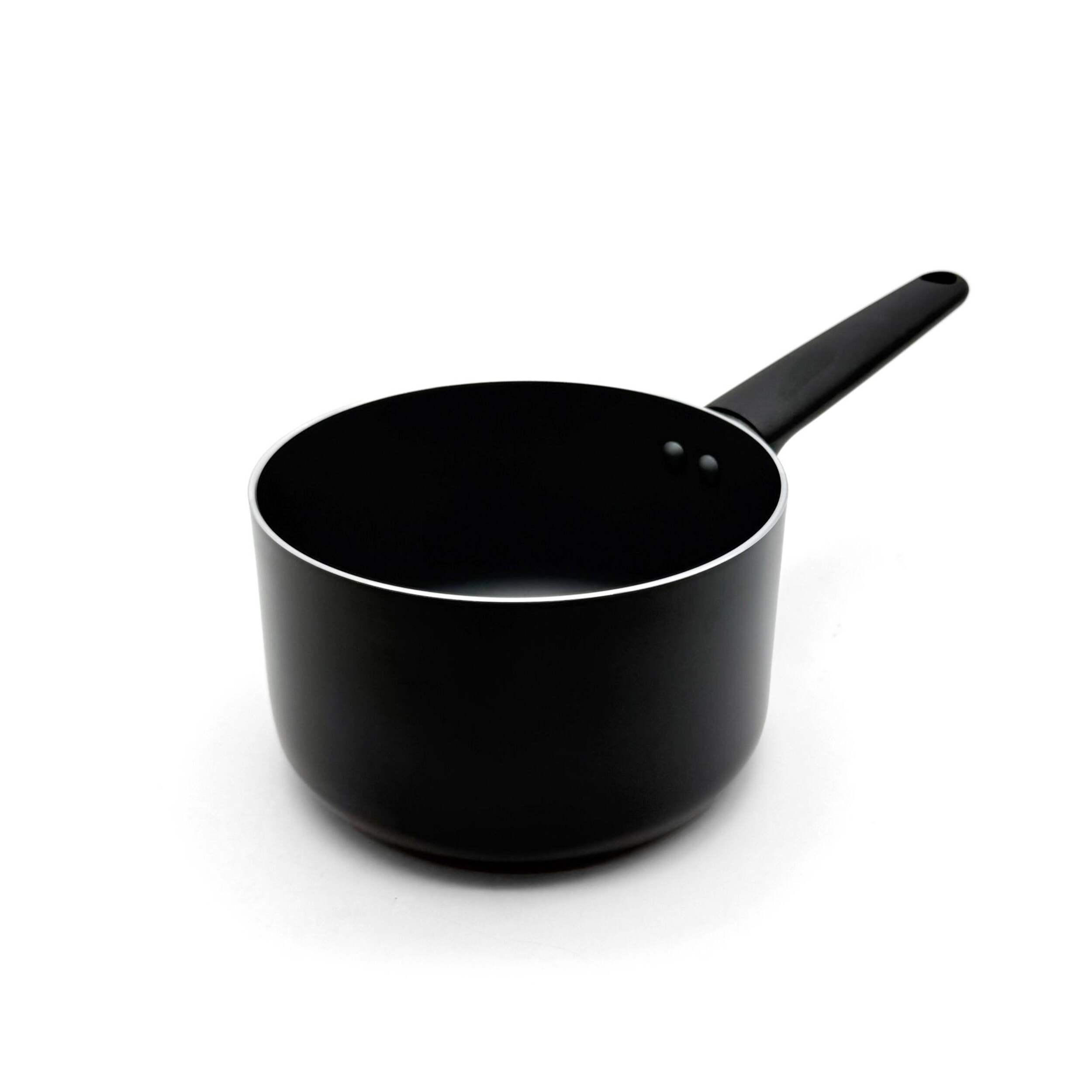 Casserole antiadhésive Starfrit, 2 pintes Front_Three_Fourths_Angled_Left