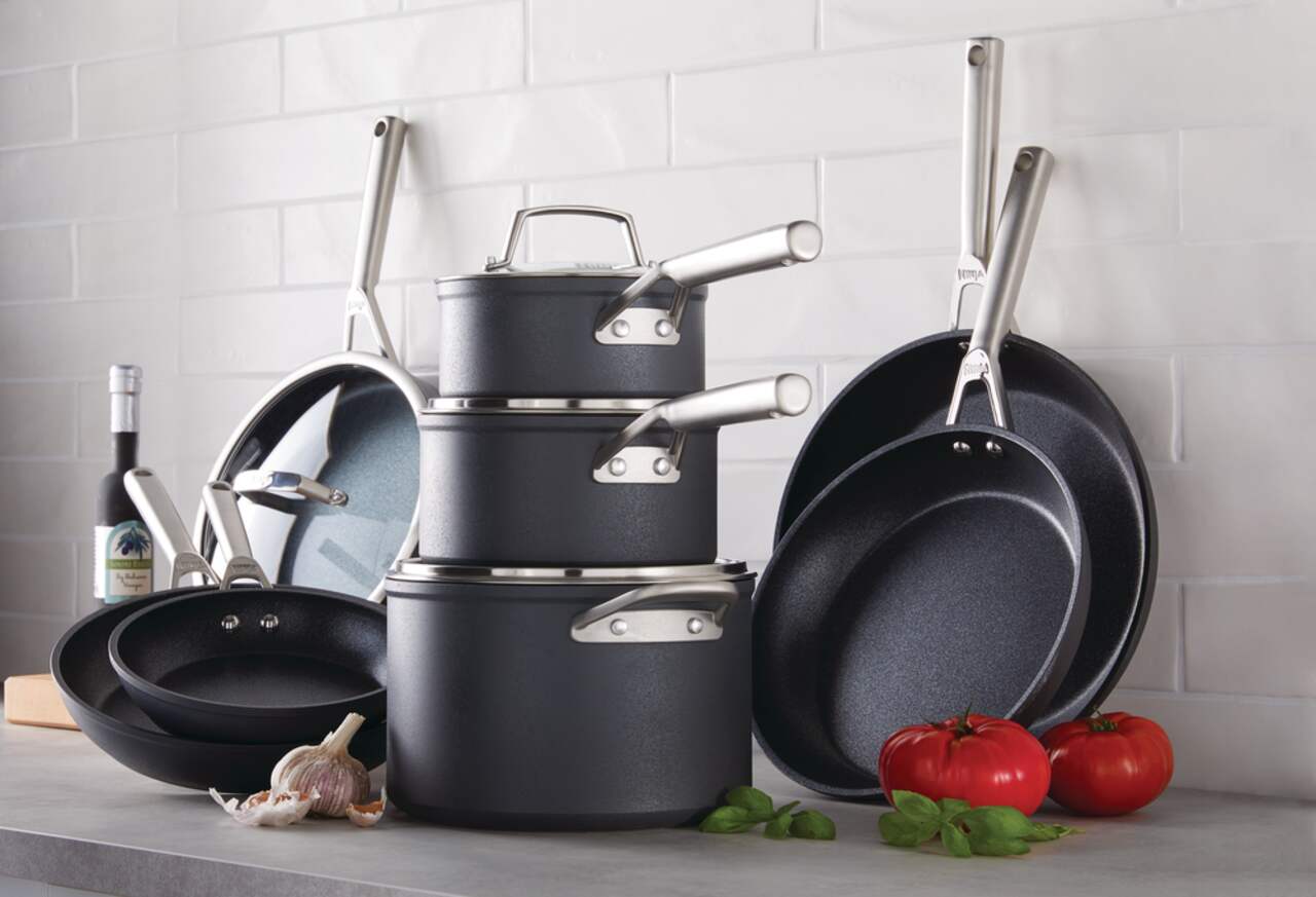 Ninja 10-Piece 9.25-in Aluminum Cookware Set with Lid in the