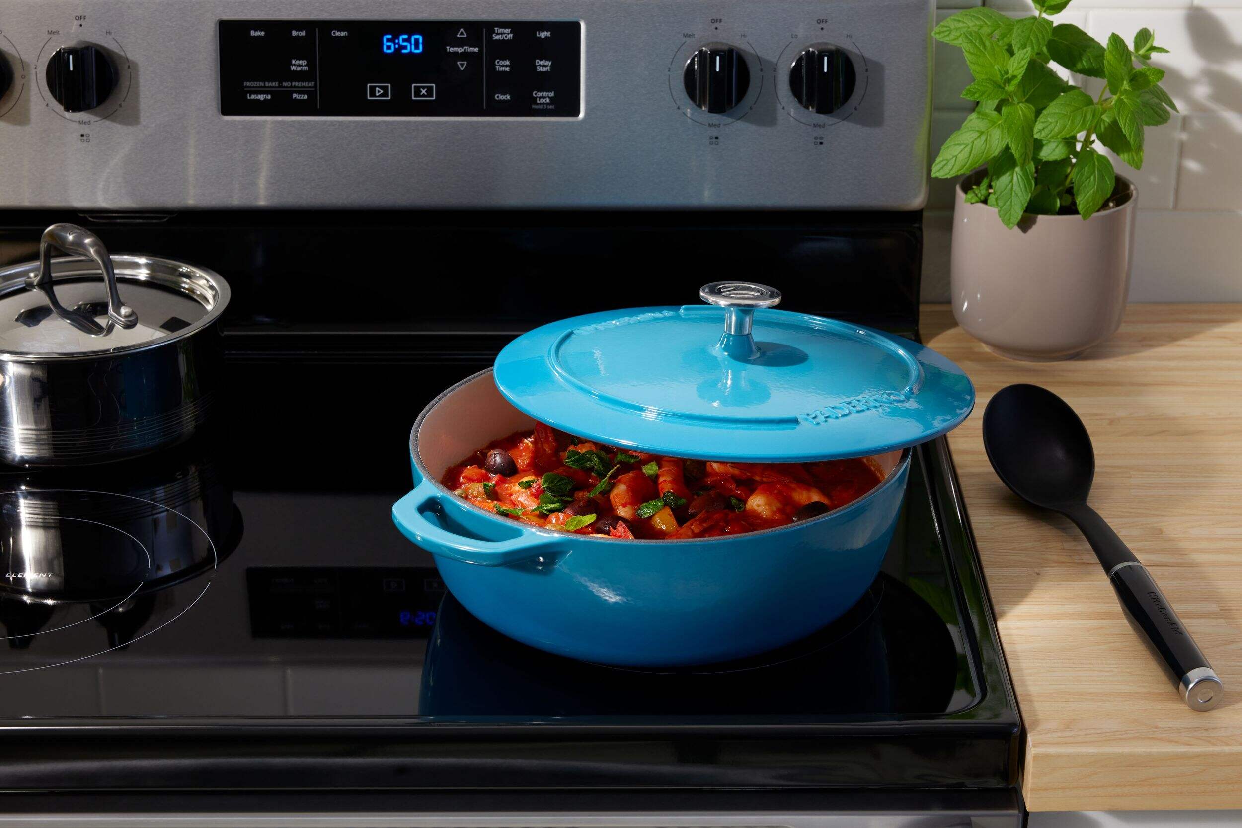 PADERNO Braiser, Durable Cast Iron, Oven Safe, Atlantic Blue, 5qt