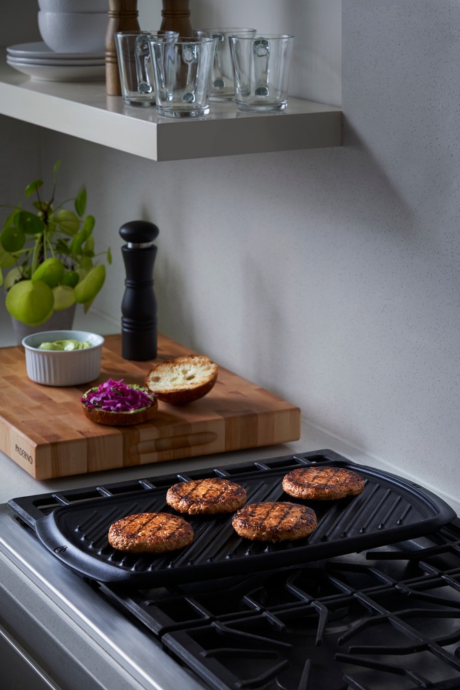 PADERNO Signature Cast Iron Reversible Grill & Griddle, BBQ & Oven Safe