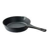 Poêle à frire en fonte Master Chef, 8 po Front_Angled_Left