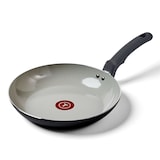 T-Fal Viva Ceramic Non-Stick Frypan with Thermo-Spot Technology, 26-cm Overhead_Plunge