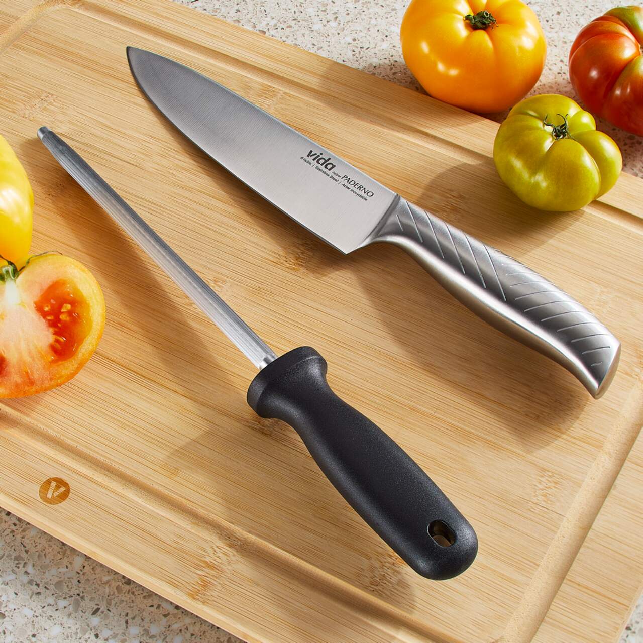 https://media-www.canadiantire.ca/product/living/kitchen/cutlery/1429572/vida-sharpening-steel-e2cceb66-ef83-4720-871b-ebbb2be6b8a8.png?imdensity=1&imwidth=1244&impolicy=mZoom