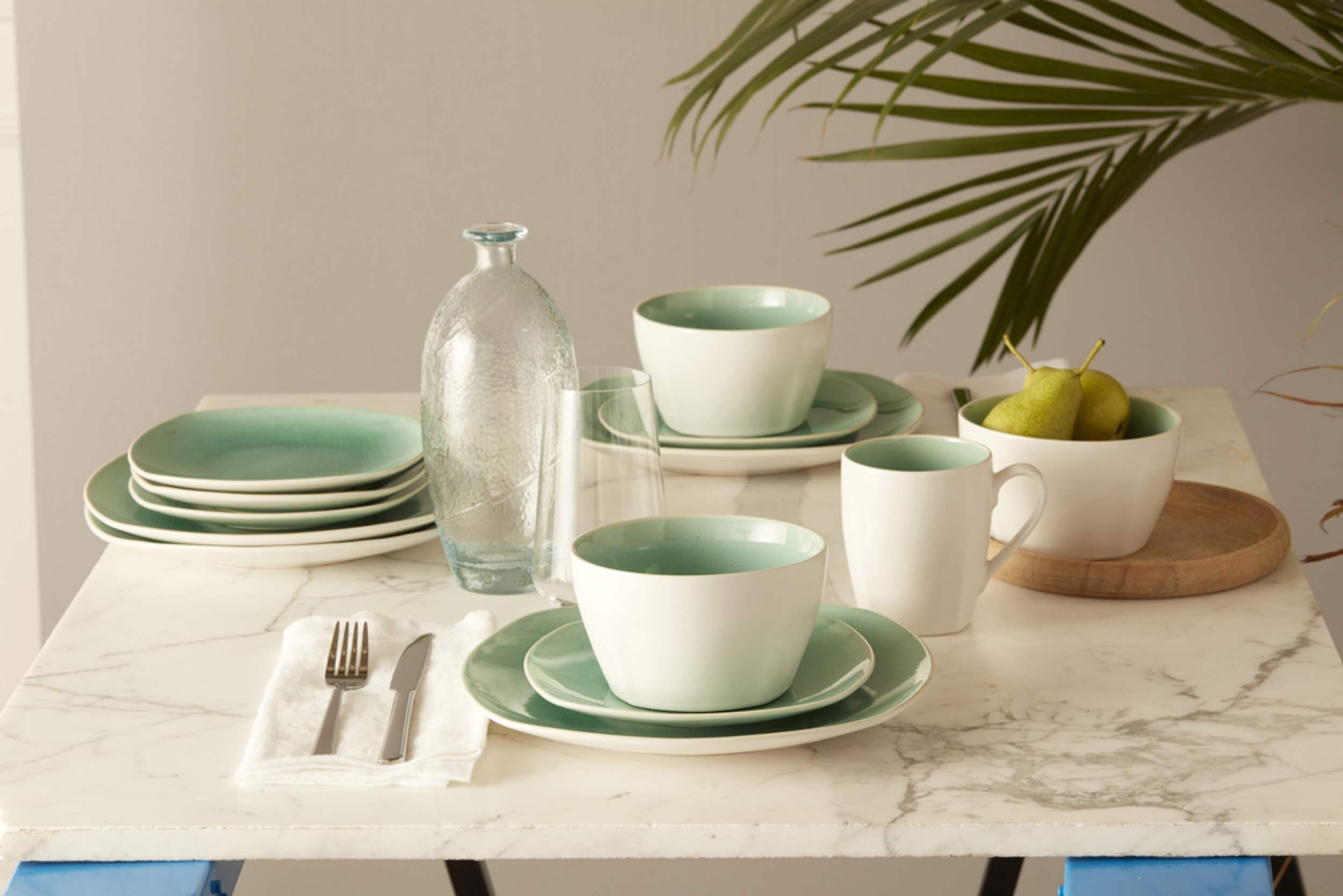 CANVAS Alto Dinnerware Set, 16pc Canadian Tire