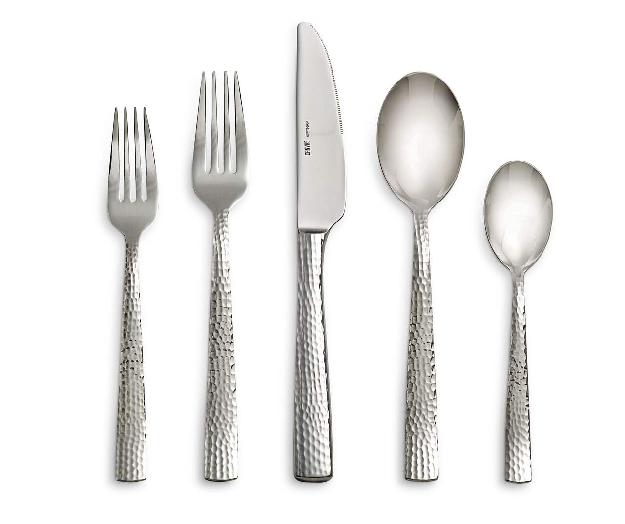 https://media-www.canadiantire.ca/product/living/kitchen/dining-and-entertaining/1424887/canvas-ellice-flatware-set-20-piece-68badb62-30c8-4e41-9f46-5e274aa1169f-jpgrendition.jpg?imdensity=1&imwidth=640&impolicy=mZoom