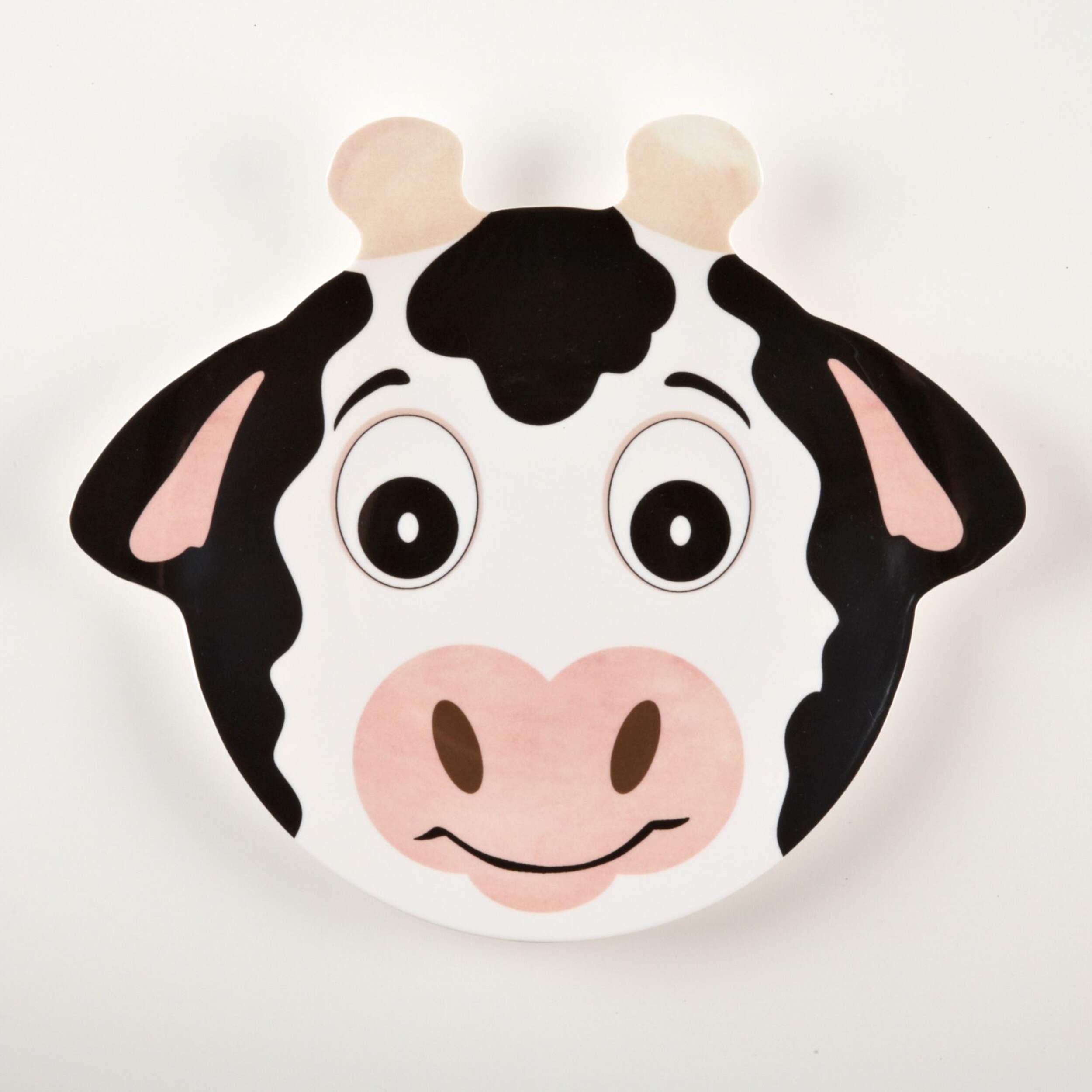 Friendly Faces Cow Plate Overhead_Flat