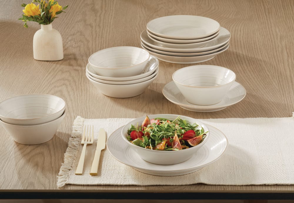 CANVAS Natural Reactive Glaze Dinnerware Set, White, 16pc Canadian Tire