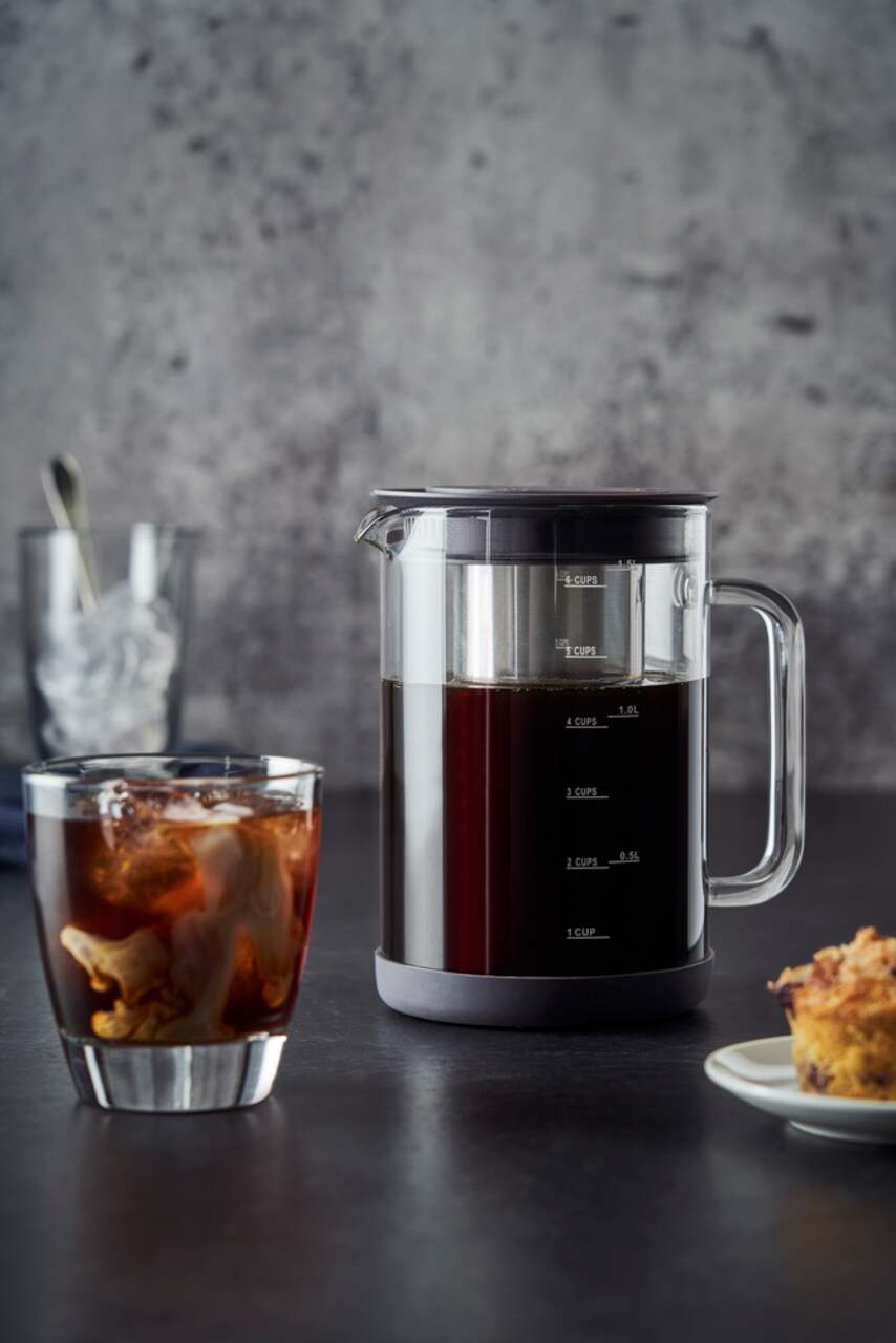 https://media-www.canadiantire.ca/product/living/kitchen/dining-and-entertaining/1429874/paderno-precision-cold-brew-coffee-maker-2c31557f-a076-470f-b03e-55114650529b.png?imdensity=1&imwidth=1244&impolicy=mZoom