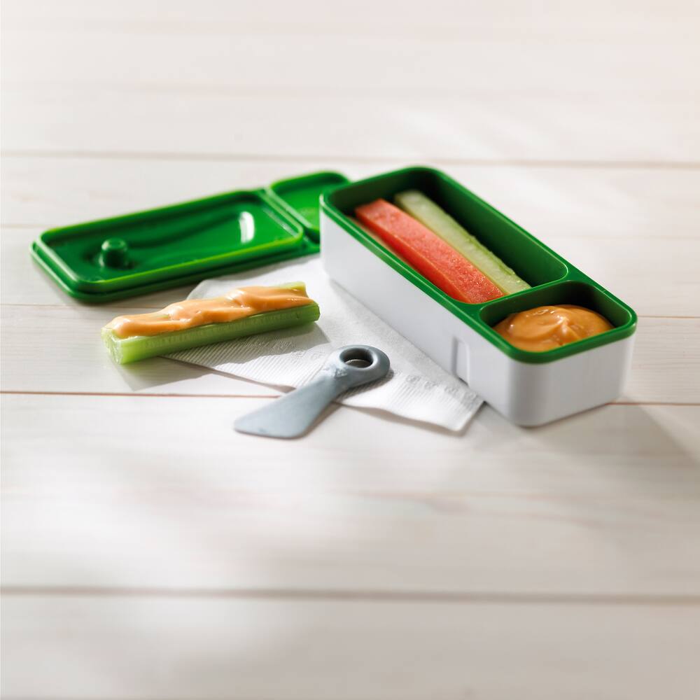https://media-www.canadiantire.ca/product/living/kitchen/food-storage/1420269/fuel-snack-n-dip-container-12-cdu-27b99bef-e789-420a-9aa4-96ac9a04c259.png