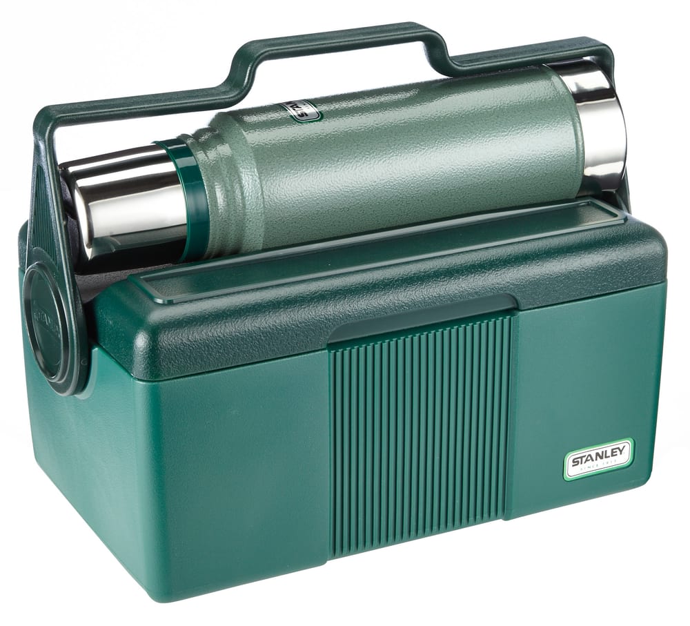 https://media-www.canadiantire.ca/product/living/kitchen/food-storage/1422181/stanley-heritage-cooler-with-thermos-26545c8e-2a7d-46ba-be98-cb5facfb1e95.png