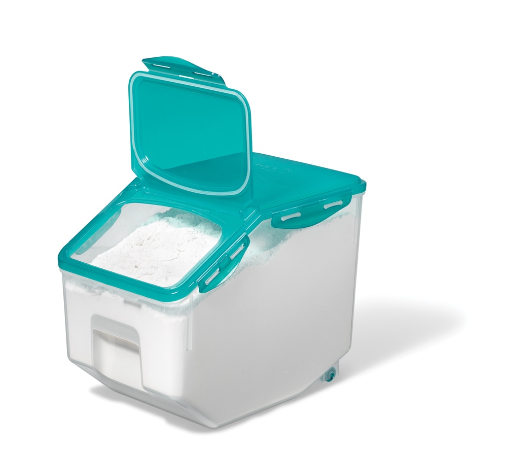 Lock & Lock Plastic Pantry Storage Container with Fliptop Airtight Lid