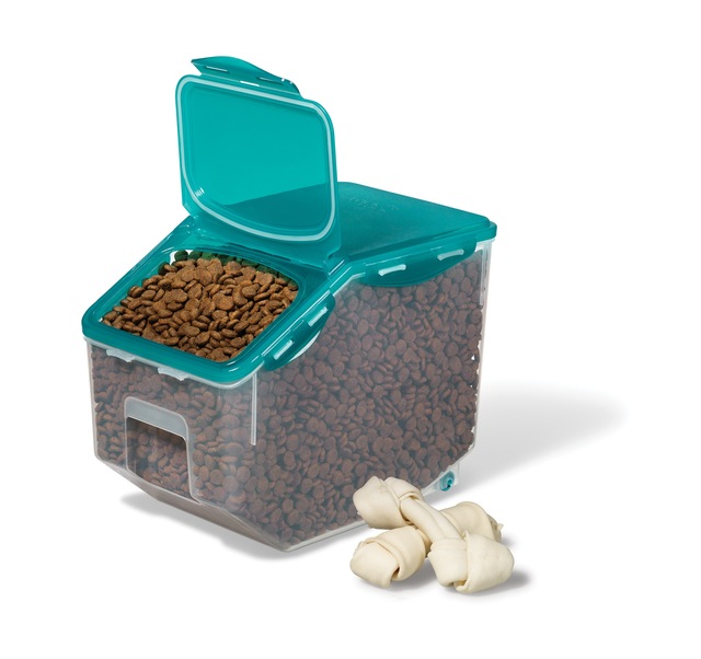 Lock & Lock Plastic Pantry Storage Container with Fliptop Airtight Lid