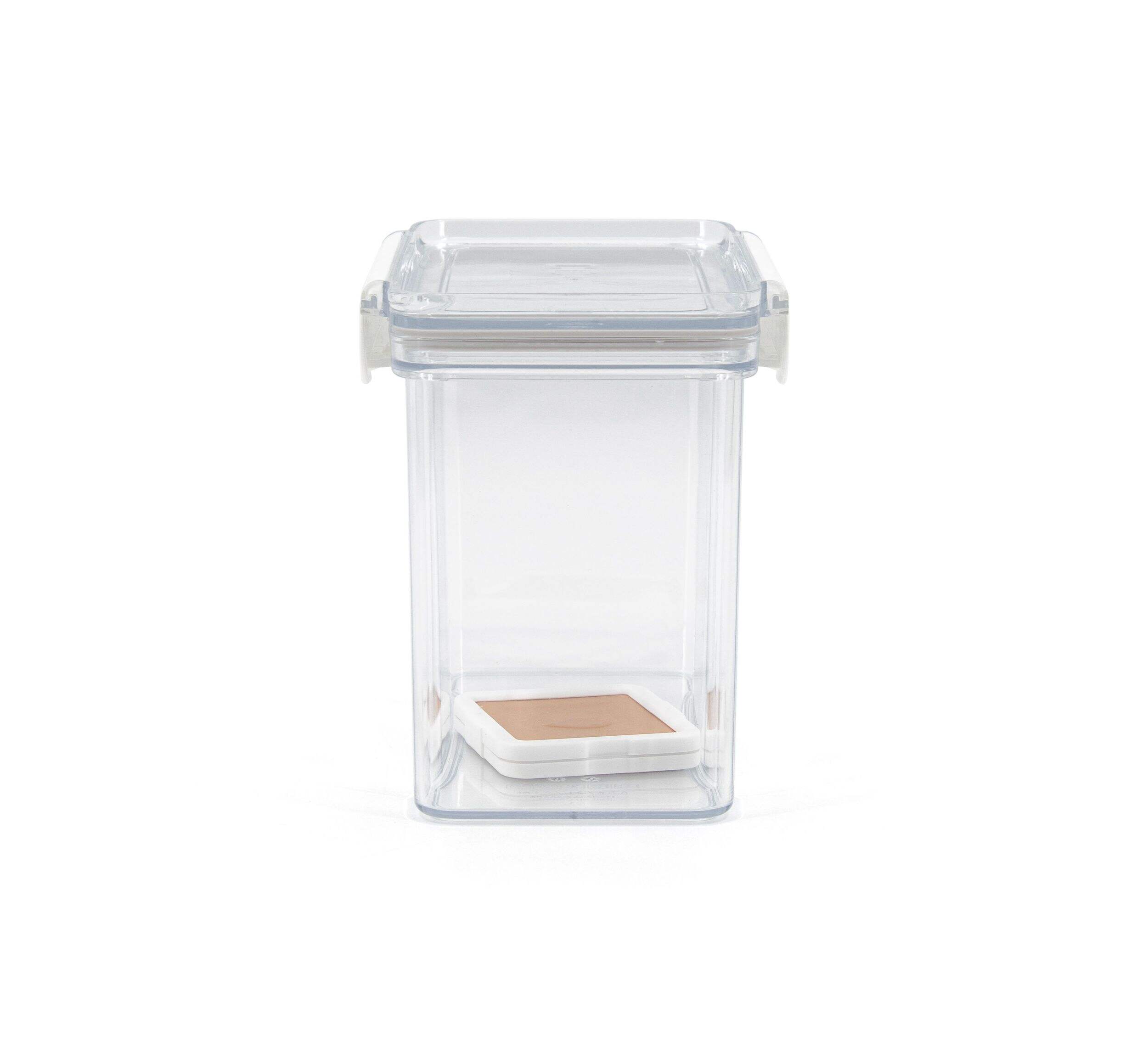 DryLock Tritan Pantry Plastic Food Storage Container with Airtight Seal, 2-L Front_Elevated