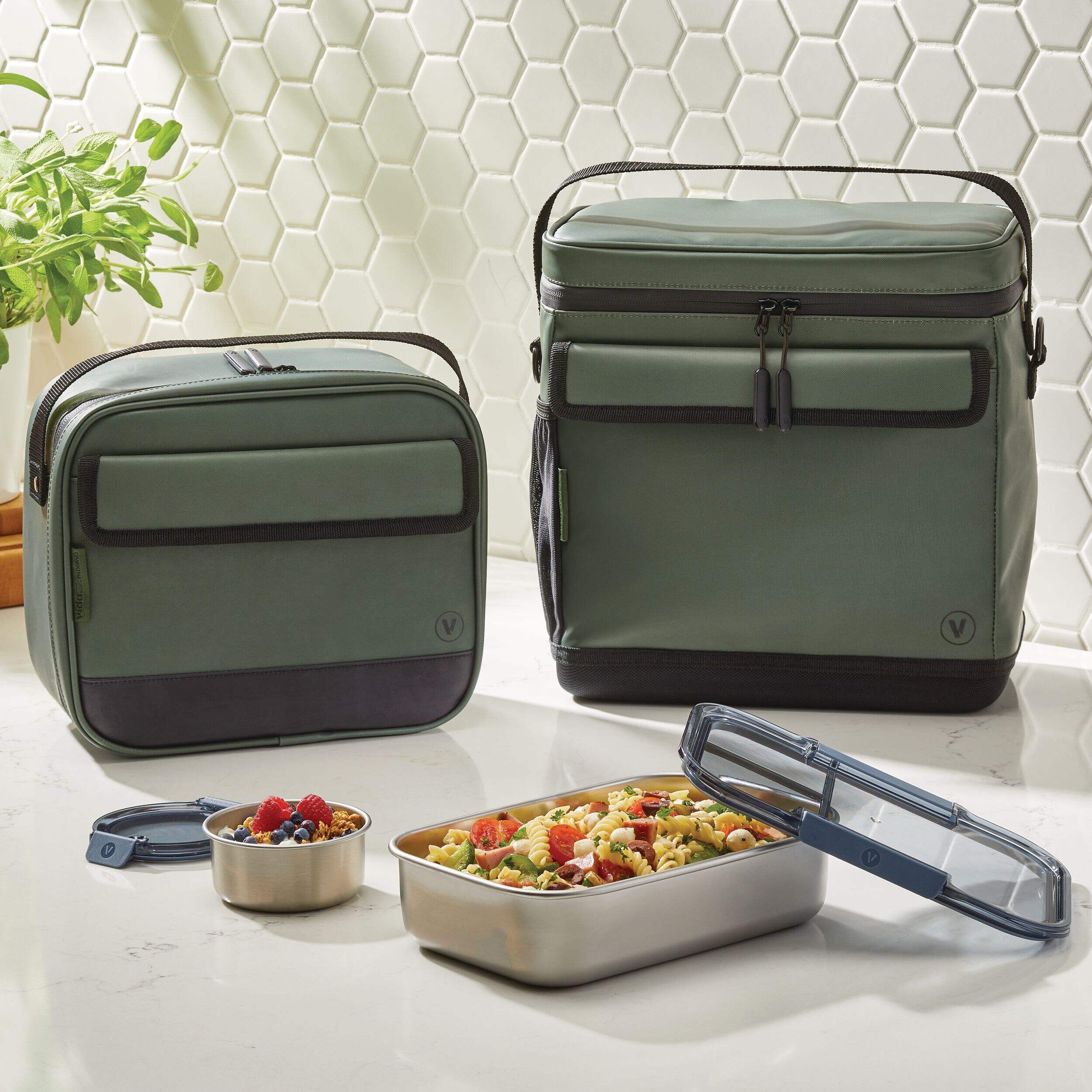 Vida by PADERNO Insulated XL Food Storage Lunch Bag, BPA-Free, Green Front_Angled_Left