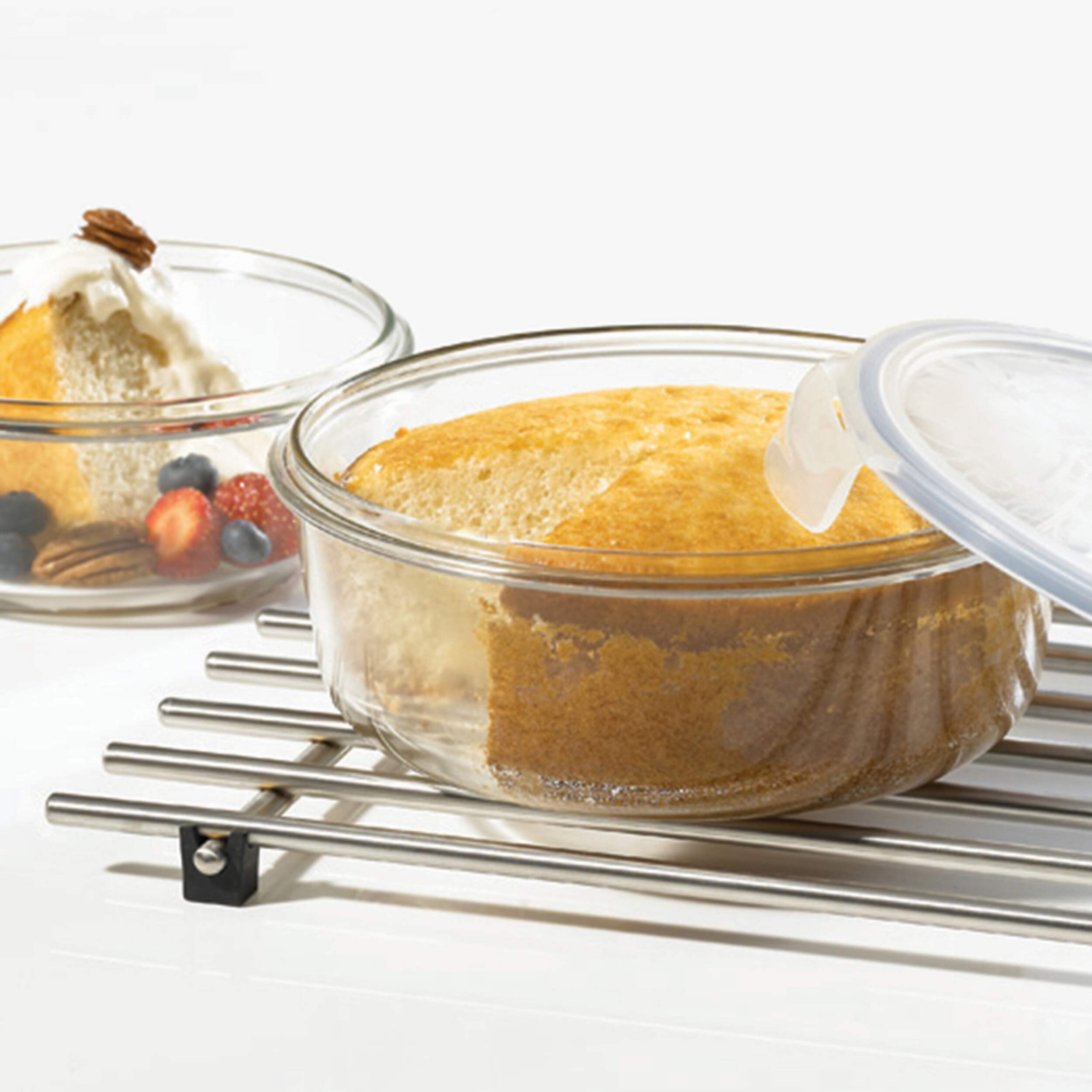 Starfrit Lock & Lock Round Glass Container, 950-mL         Composite_or_Mixed